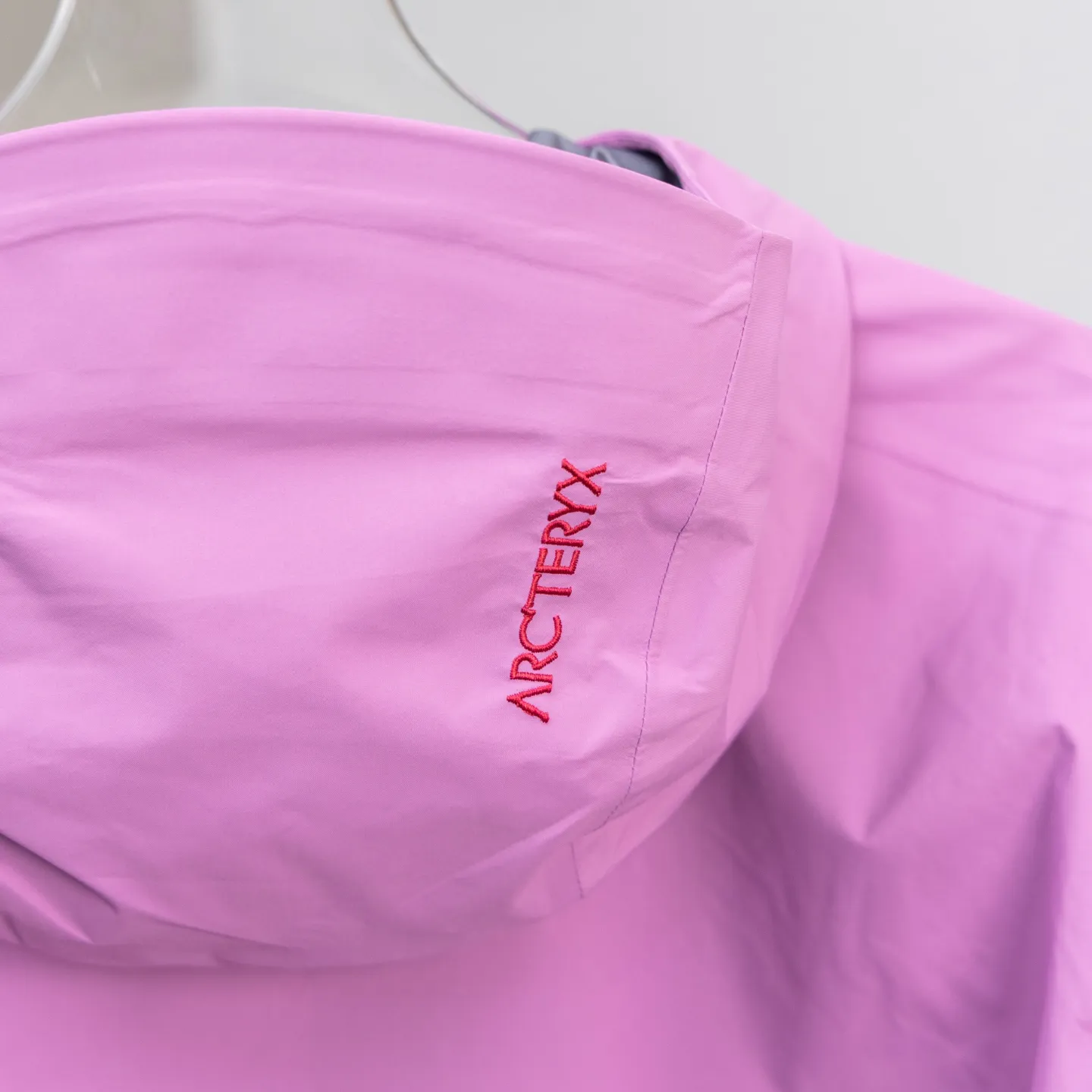 🆕🆕🆕🆕 ARCTERYX Beta SLSeries SL GORE-TEX Breathable Breathable Series Versatile ， bluesign@ N '3LGORE-TEX ， ， Wear-Resistant， 、 Breathable， ! ARC TERYX ， 3D Tri-Durance ， P ， YKK ， ， ， 。